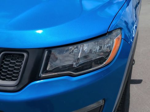 Used 2021 Jeep Compass Latitude w/ Sun and Sound Group FWD image 12
