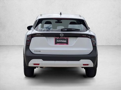 New 2026 Nissan Kicks S image 7