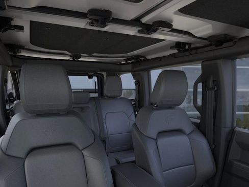 New 2025 Ford Bronco Badlands AWD/4WD image 12