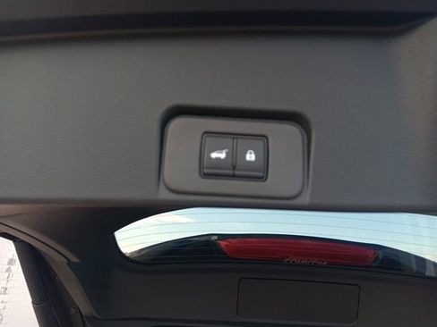 New 2025 Nissan Rogue SL w/ Tech Package image 33