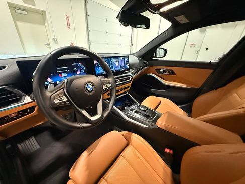 Used 2024 BMW 330i xDrive Sedan w/ Convenience Package AWD/4WD image 17