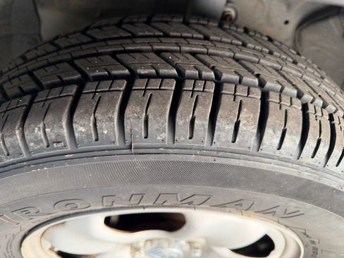 Used 2016 Honda CR-V LX image 7