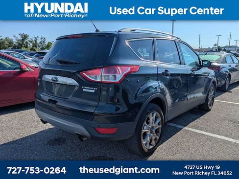 Used 2014 Ford Escape Titanium FWD image 2