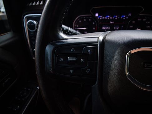 Used 2022 GMC Sierra 2500 Denali w/ Denali Ultimate Package image 19