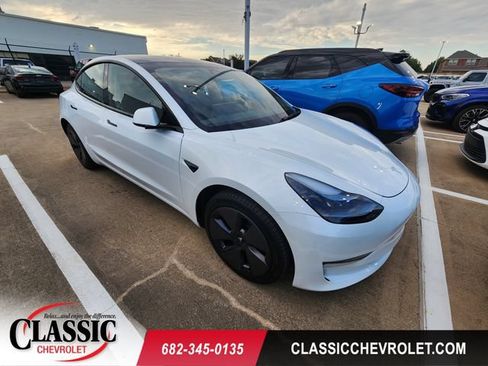 Used 2023 Tesla Model 3 Standard Range RWD image 1