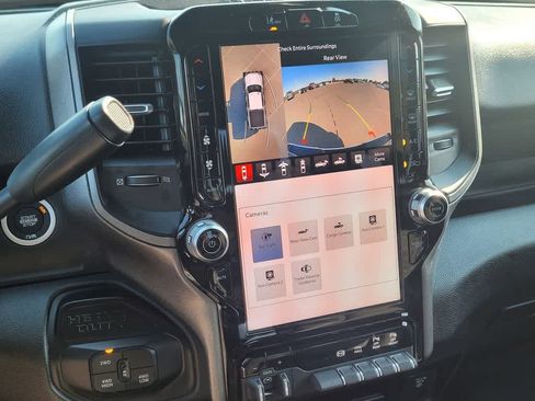 New 2026 RAM 2500 Tradesman AWD/4WD image 18