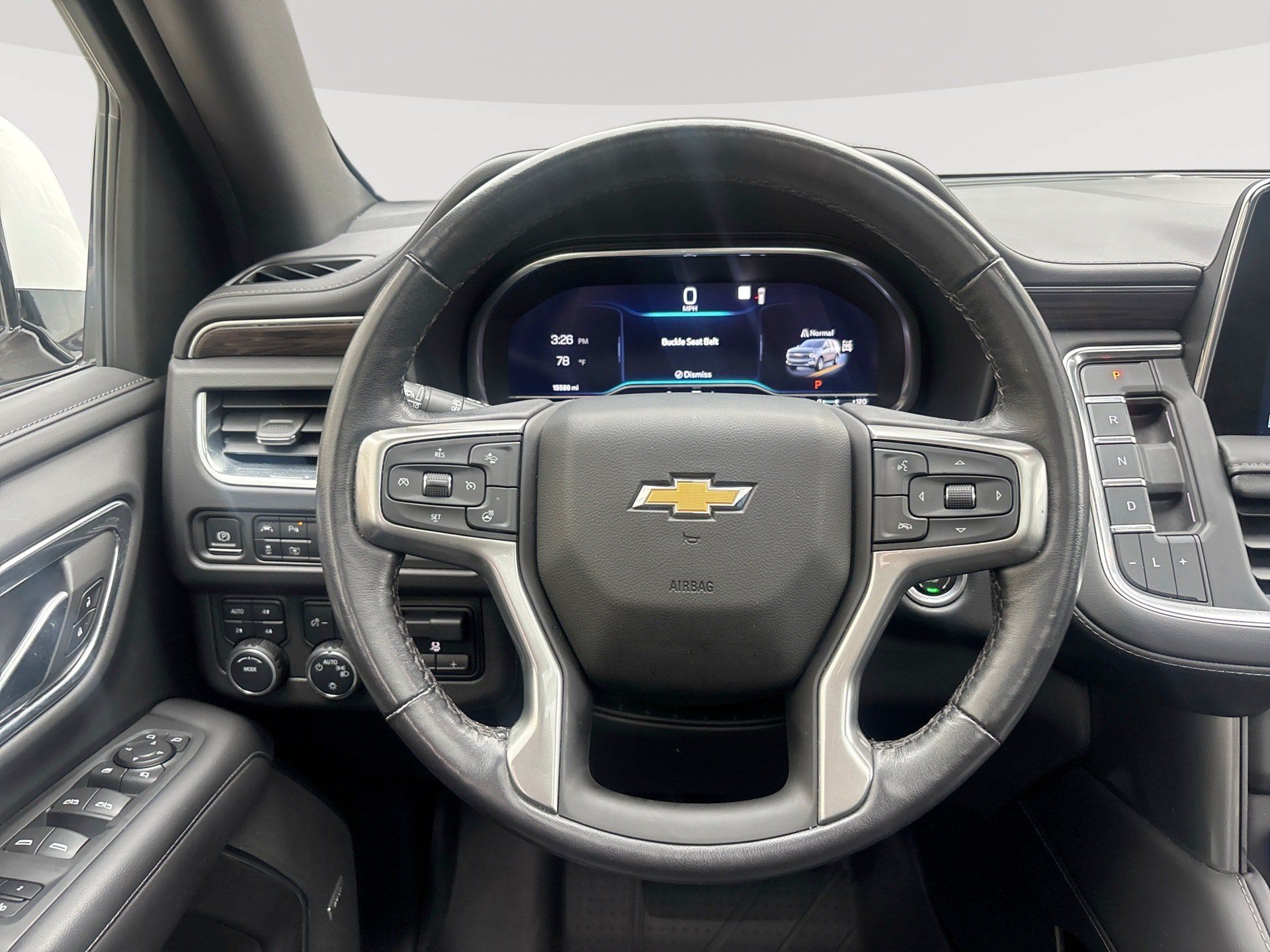 Used 2022 Chevrolet Tahoe LT w/ LT Signature Package AWD/4WD image 11