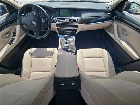 Used 2011 BMW 528i Sedan RWD image 17