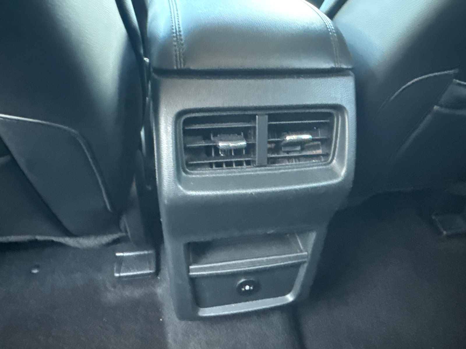 Used 2024 Ford Edge SEL AWD/4WD image 24