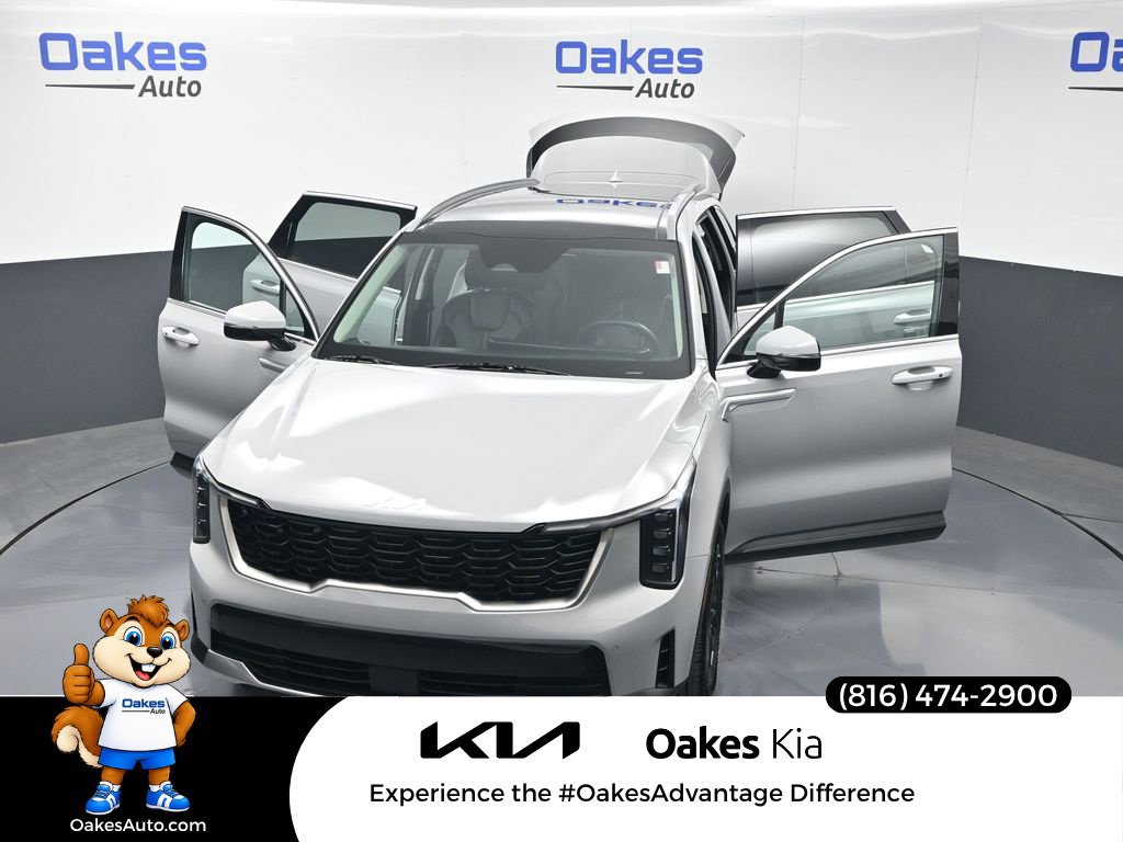 Certified 2026 Kia Sorento S w/ S Panoramic Sunroof Package FWD image 58