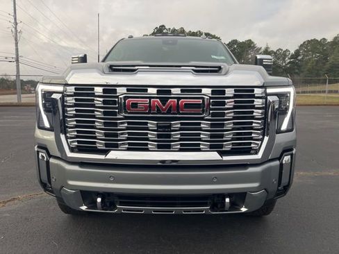 New 2026 GMC Sierra 2500 Denali w/ Technology Package image 2