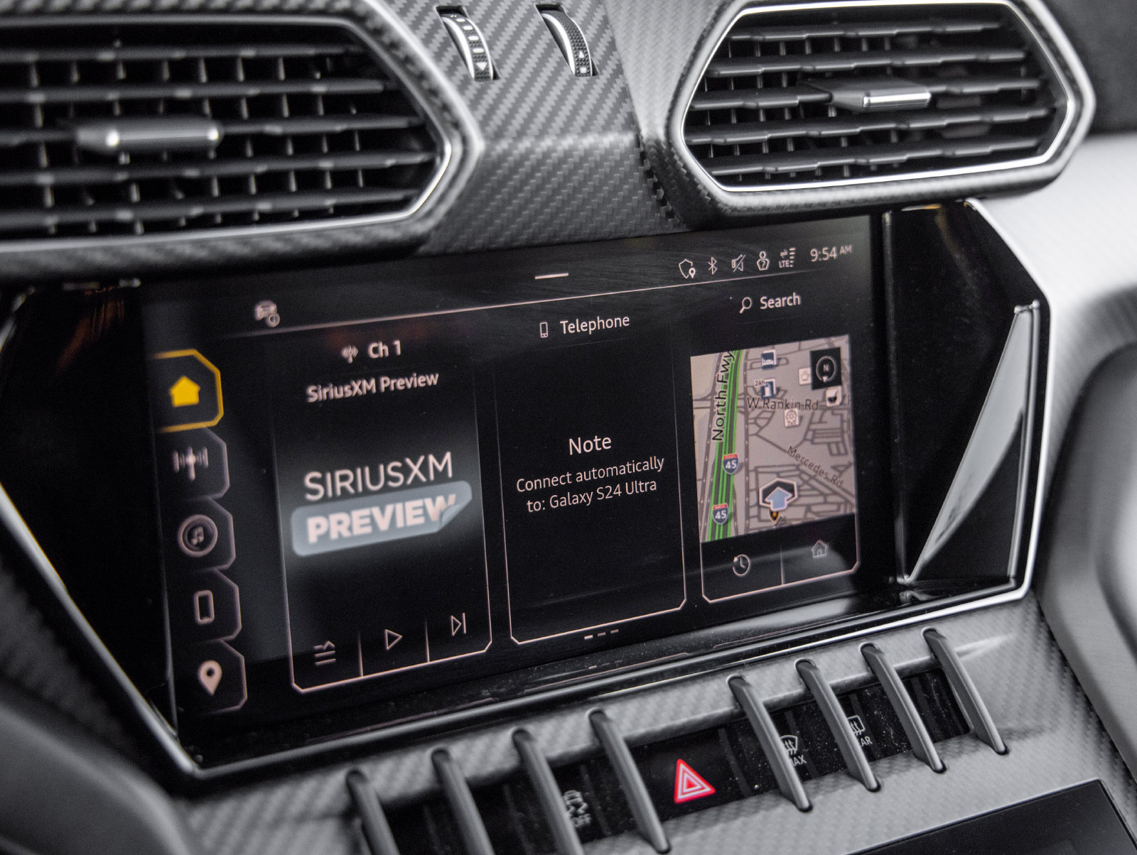 Used 2024 Lamborghini Urus Performante AWD/4WD image 42