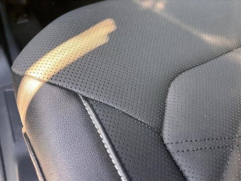 Used 2024 Volkswagen Atlas SE image 19