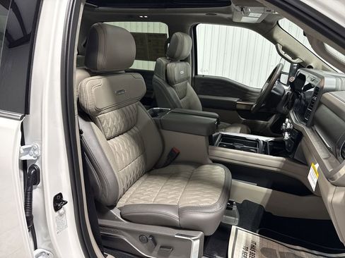 Used 2026 Ford F450 Platinum AWD/4WD image 29