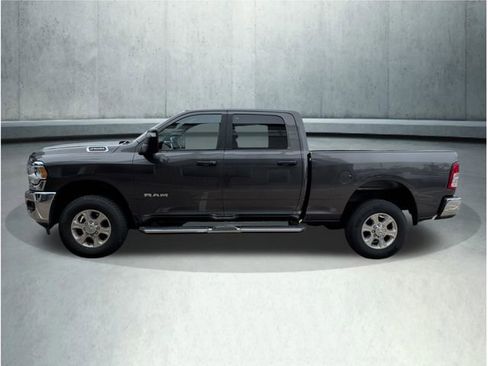 Used 2024 RAM 2500 Big Horn image 2