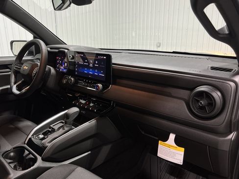 New 2026 Chevrolet Colorado W/T w/ WT Custom Package image 28