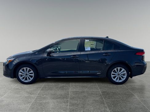 New 2026 Toyota Corolla LE AWD/4WD image 3