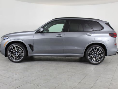 New 2026 BMW X5 xDrive40i w/ M Sport Package AWD/4WD image 2