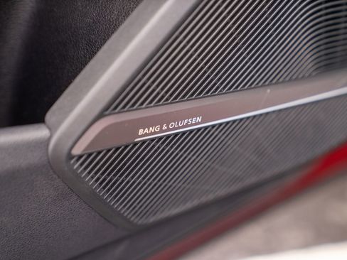 Used 2018 Audi Q5 2.0T Premium Plus image 11