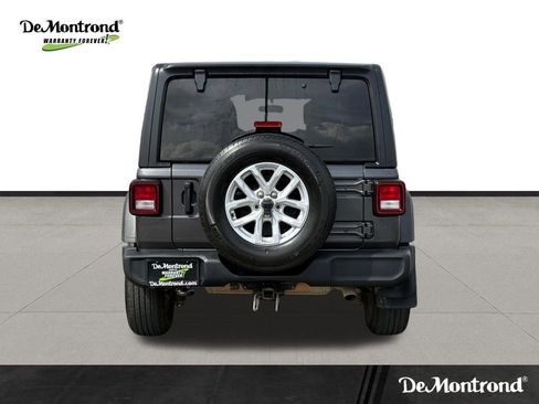 Used 2023 Jeep Wrangler Sport S image 6