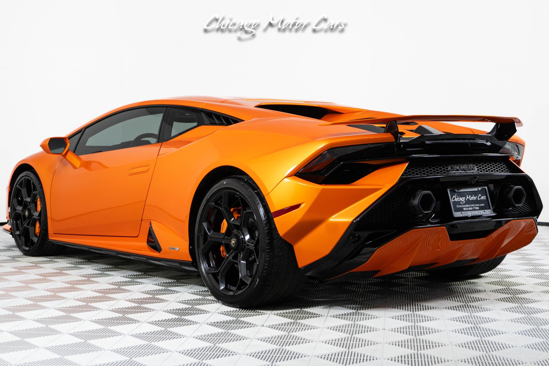 Used 2023 Lamborghini Huracan Tecnica RWD image 19