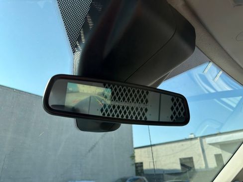 Used 2016 Ford Transit 250 130 Medium Roof RWD image 22