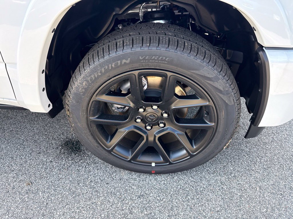 New 2027 RAM 1500 Limited AWD/4WD image 9