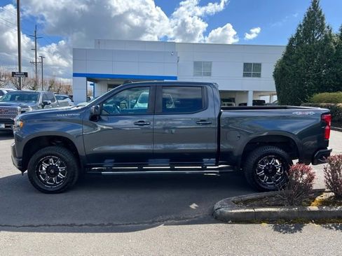 Used 2022 Chevrolet Silverado 1500 RST image 4