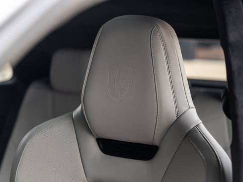 New 2025 Porsche Macan Turbo Electric image 29