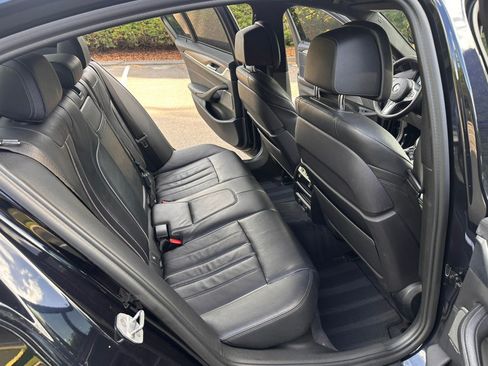 Used 2018 BMW 540i xDrive AWD/4WD image 19