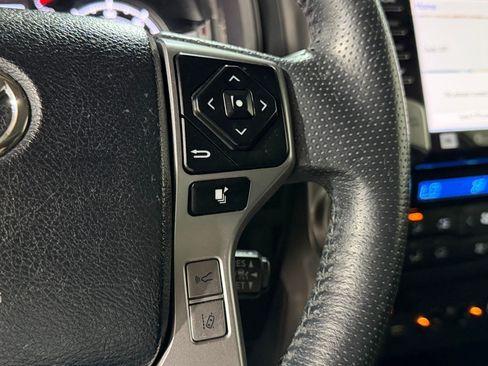 Used 2020 Toyota 4Runner Limited RWD image 13