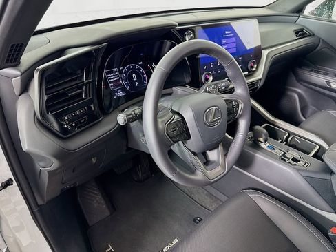 Certified 2024 Lexus TX 350 FWD w/ Accessory Package (Z1) image 9