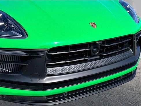 Certified 2024 Porsche Macan GTS AWD/4WD image 20