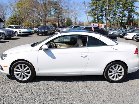 Used 2015 Volkswagen Eos Komfort image 18
