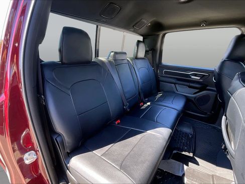 Used 2025 RAM 1500 Big Horn AWD/4WD image 18