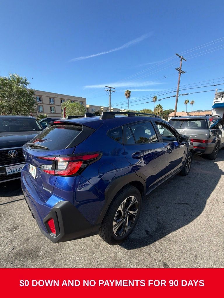Used 2025 Subaru Crosstrek 2.5i Premium AWD/4WD image 5