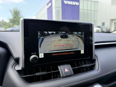 Used 2023 Toyota RAV4 LE FWD image 22