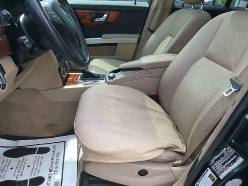 Used 2010 Mercedes-Benz GLK 350 4MATIC image 11