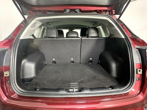 Used 2022 Jeep Compass Latitude image 27