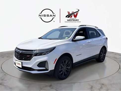 Used 2023 Chevrolet Equinox RS AWD/4WD image 7