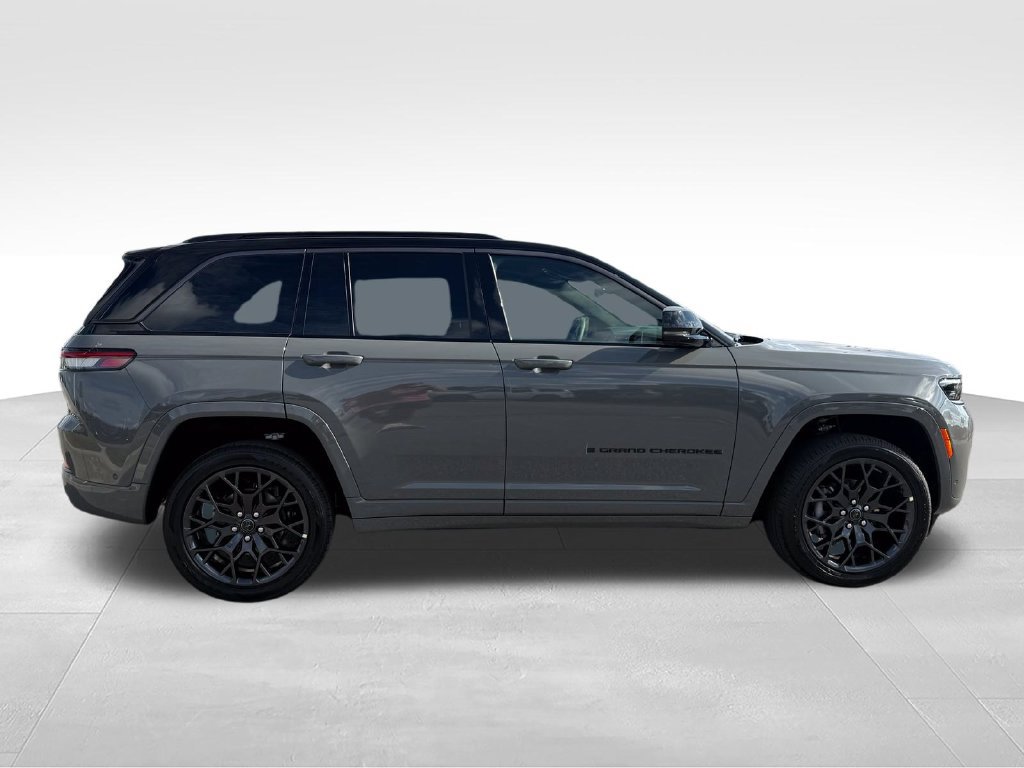 New 2027 Jeep Grand Cherokee Summit AWD/4WD image 29