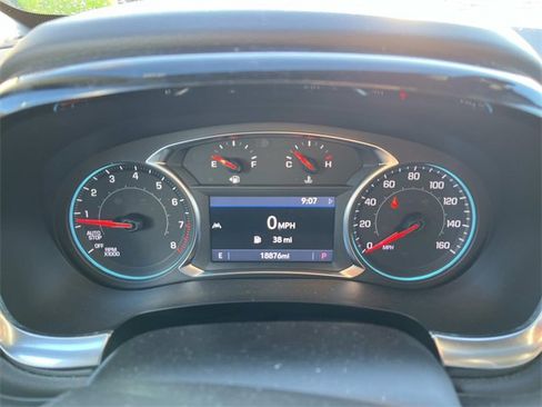 Used 2023 Chevrolet Traverse LT w/ Midnight/Sport Edition image 36