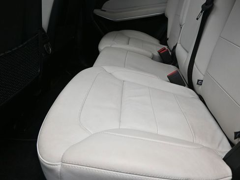 Used 2019 Mercedes-Benz GLS 550 4MATIC image 18