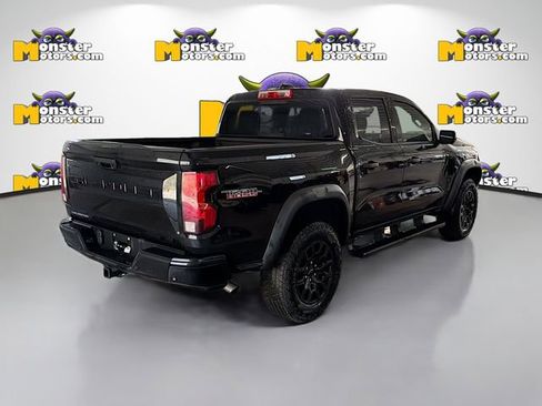 Used 2025 Chevrolet Colorado Trail Boss AWD/4WD image 4