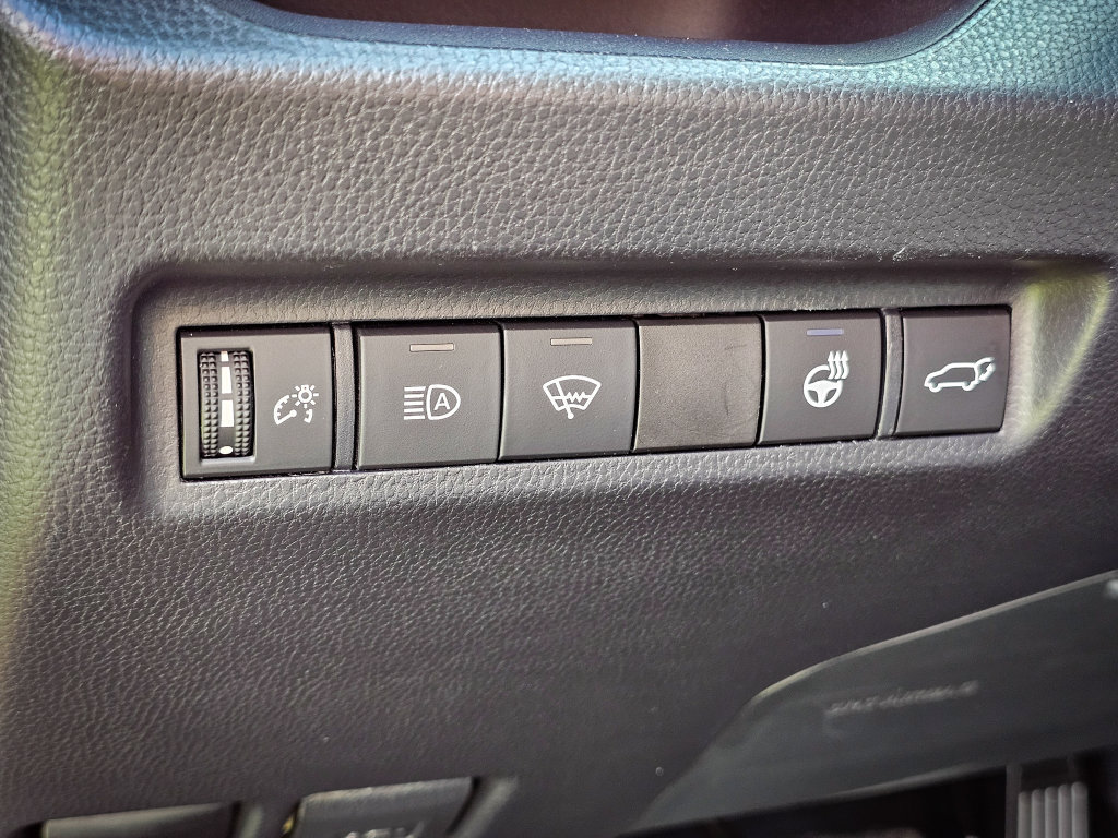 Used 2019 Toyota RAV4 XLE Premium w/ Cold Weather Package AWD/4WD image 14
