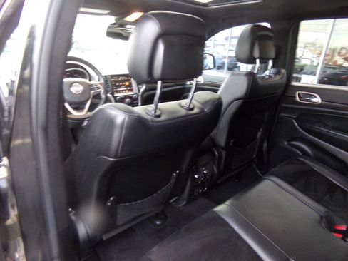 Used 2014 Jeep Grand Cherokee Altitude image 13
