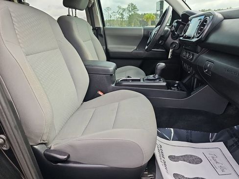 Used 2021 Toyota Tacoma SR w/ SR Convenience Package RWD image 14