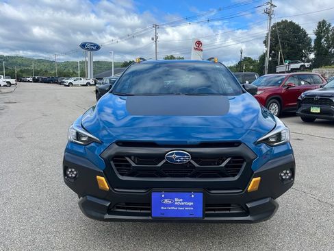 Used 2024 Subaru Crosstrek 2.5i Wilderness AWD/4WD image 2