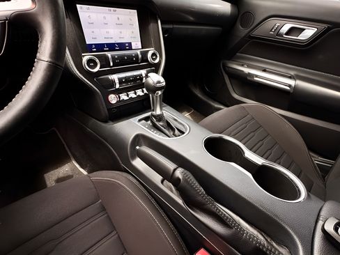 Used 2022 Ford Mustang Mach 1 RWD image 11