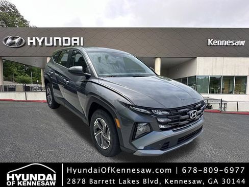 New 2026 Hyundai Tucson Blue SE AWD/4WD image 1